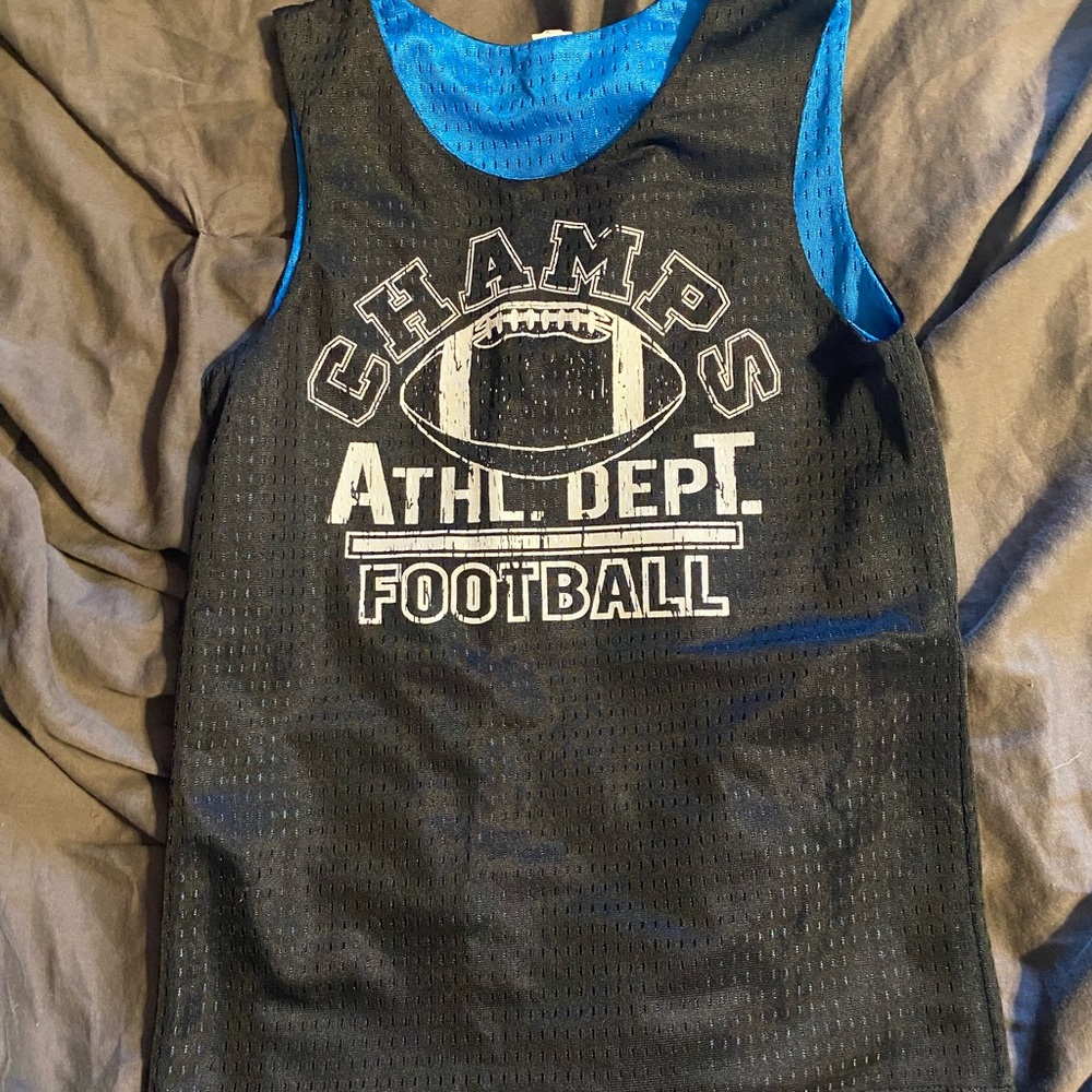 Boy’s Reversible Basketball Tank Size (s) 5/6